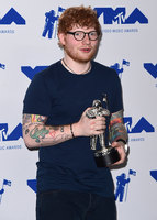 Ed Sheeran Longsleeve T-shirt #2970904