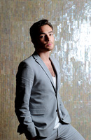 Ed Westwick Tank Top #1968025