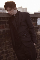 Eddie Redmayne Longsleeve T-shirt #2132290