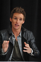 Eddie Redmayne Sweatshirt #2489062