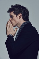 Eddie Redmayne t-shirt #3680597