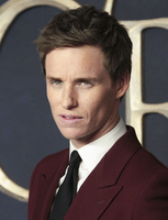 Eddie Redmayne Longsleeve T-shirt #3736272