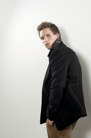 Eddie Redmayne Longsleeve T-shirt #3826872