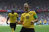Eden Hazard Longsleeve T-shirt #3338707