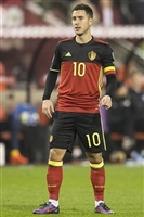 Eden Hazard Longsleeve T-shirt #3338810