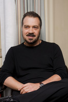 Edward Zwick longsleeve t-shirt #2441311