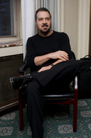 Edward Zwick longsleeve t-shirt #2441375