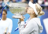 Elena Vesnina longsleeve t-shirt #2617756