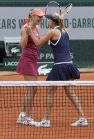 Elena Vesnina longsleeve t-shirt #2617757