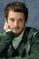 Elijah Wood longsleeve t-shirt #2271883