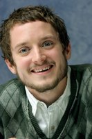 Elijah Wood longsleeve t-shirt #2271884