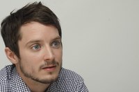 Elijah Wood longsleeve t-shirt #2287438