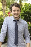 Elijah Wood longsleeve t-shirt #2287448