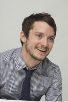 Elijah Wood longsleeve t-shirt #2287472