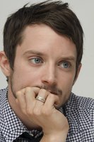 Elijah Wood Sweatshirt #2287484