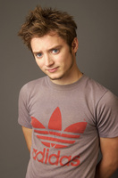 Elijah Wood t-shirt #2331996