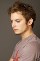 Elijah Wood t-shirt #2332020