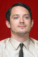 Elijah Wood longsleeve t-shirt #2344635