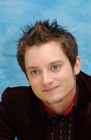 Elijah Wood longsleeve t-shirt #2398411