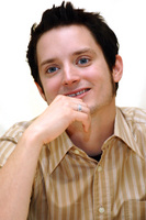 Elijah Wood t-shirt #2401305