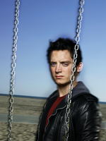 Elijah Wood longsleeve t-shirt #3633571