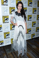 Eline Powell mug #G2351129