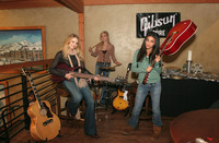 Elisabeth Harnois longsleeve t-shirt #2063816