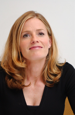 Elisabeth Shue stickers 2400735