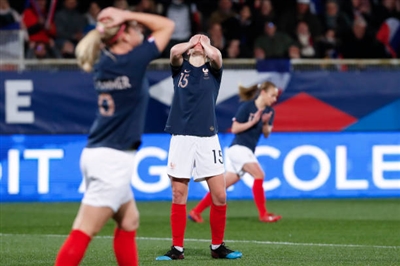 Elise Bussaglia posters