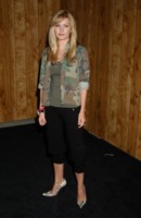 Elisha Cuthbert Longsleeve T-shirt #1257609