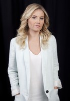 Elisha Cuthbert Longsleeve T-shirt #2092268