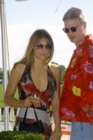 Elizabeth Hurley hoodie #1300343