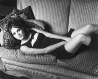 Elizabeth Hurley longsleeve t-shirt #2076256