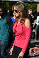 Elizabeth Hurley mug #G1353336