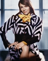 Elizabeth Hurley longsleeve t-shirt #3876632