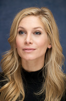 Elizabeth Mitchell Longsleeve T-shirt #2235787