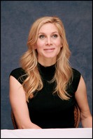 Elizabeth Mitchell t-shirt #2279428