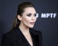 Elizabeth Olsen mug #G1130512