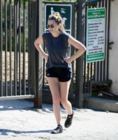 Elizabeth Olsen mug #G1324671