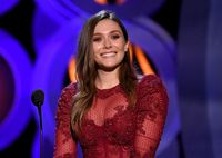 Elizabeth Olsen Sweatshirt #3111934