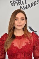 Elizabeth Olsen Sweatshirt #3111954