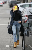 Elizabeth Olsen Sweatshirt #3166129