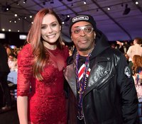 Elizabeth Olsen Sweatshirt #3173788