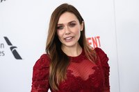 Elizabeth Olsen Sweatshirt #3173800