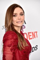 Elizabeth Olsen mug #G1415939