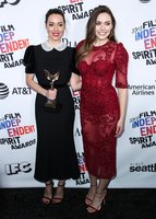Elizabeth Olsen Sweatshirt #3173915