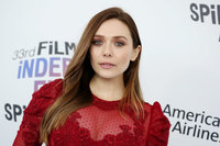Elizabeth Olsen Sweatshirt #3174007