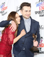 Elizabeth Olsen Sweatshirt #3174039