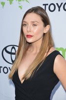 Elizabeth Olsen longsleeve t-shirt #3251527