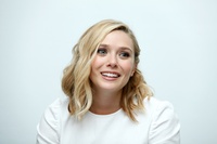 Elizabeth Olsen longsleeve t-shirt #3673294